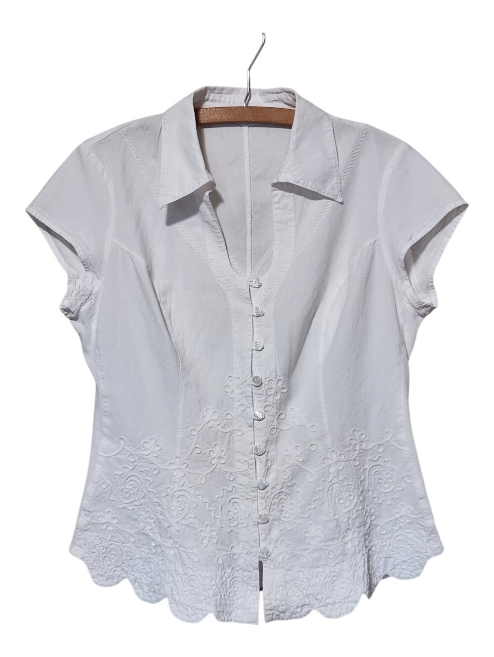 Gretty Zueger White Embroidered Cap-Sleeve Button-Front Top Size Medium